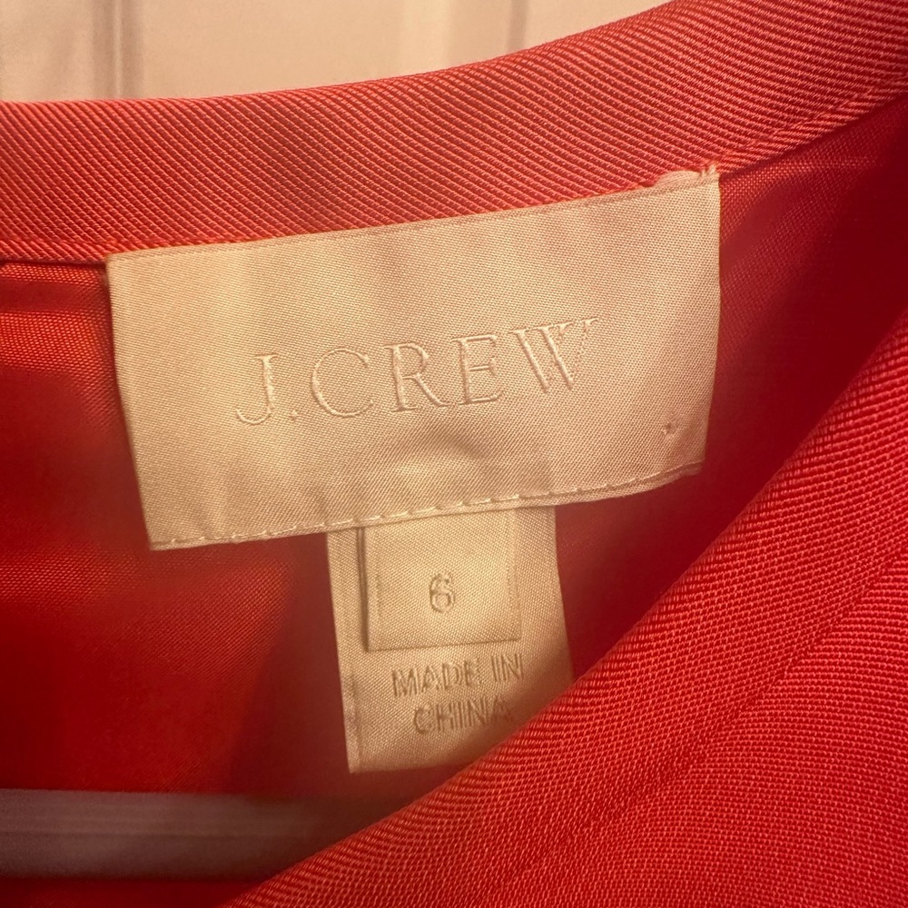 J. Crew bright coral cropped dress tank, size 6. - Picture 4 of 4